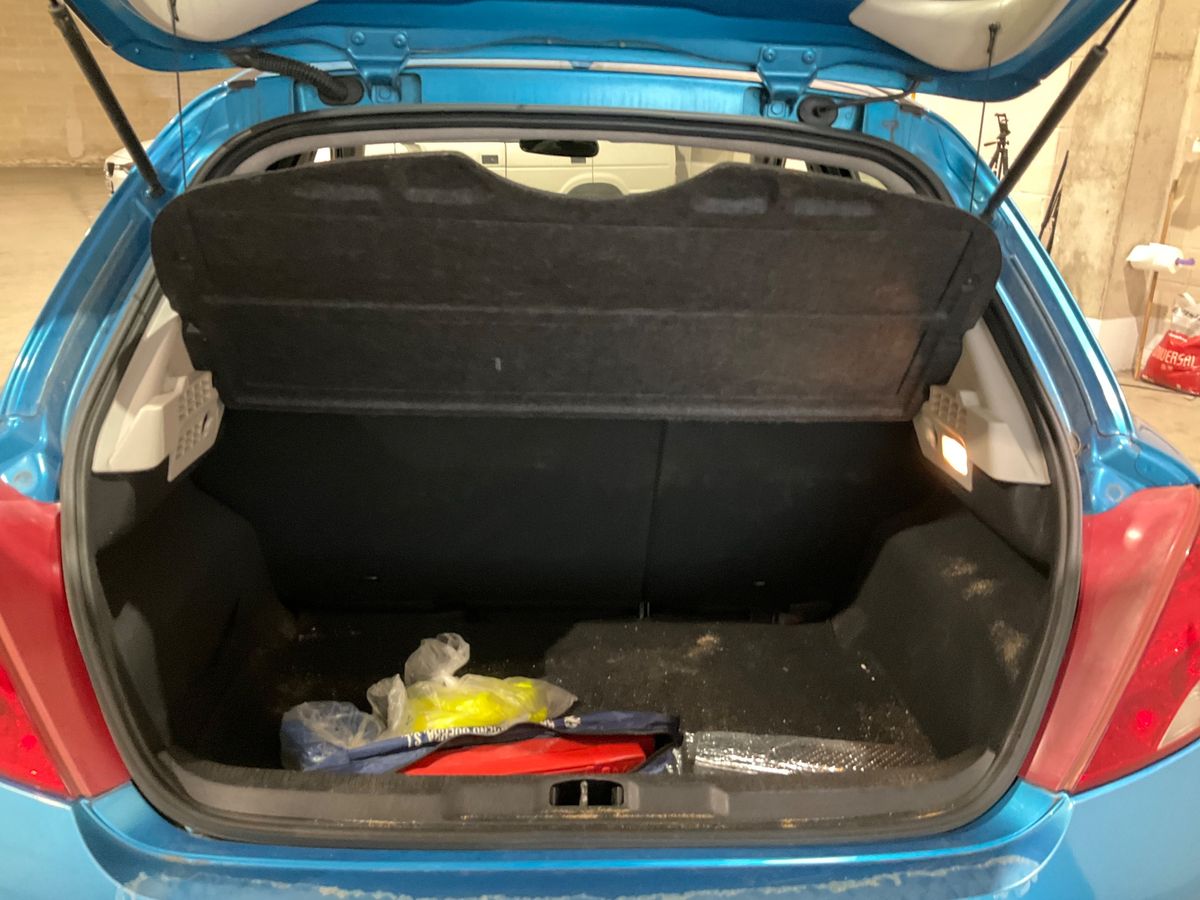 Peugeot 207 2012 — photo 16