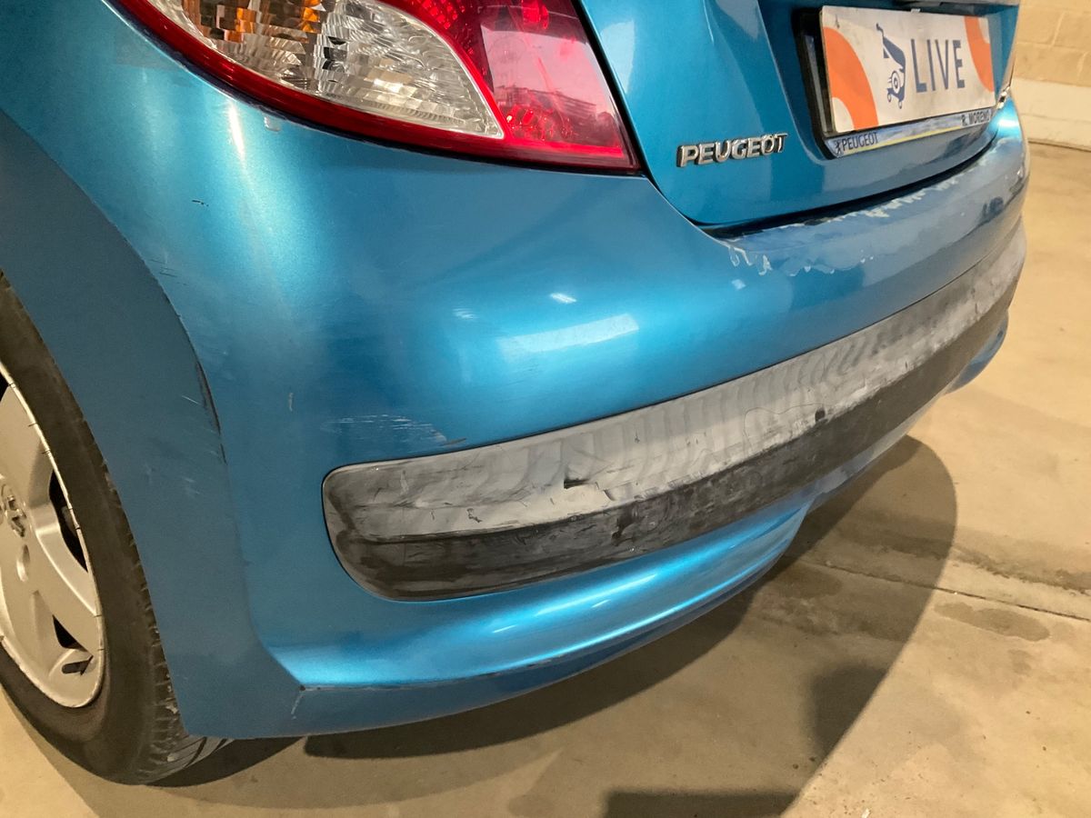 Peugeot 207 2012 — photo 32