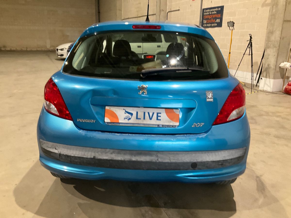 Peugeot 207 2012 — photo 8