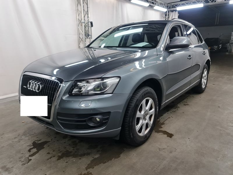 Q5 3.2 V6 FSI quattro