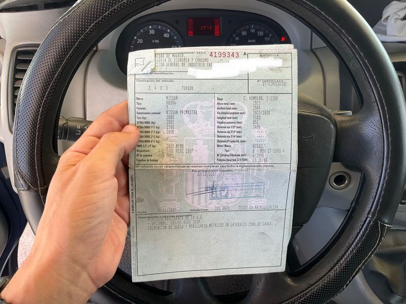 Nissan Primastar 2.0 dCi Furgón L2H2 2.9t — zdjęcie 15