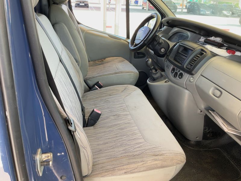 Nissan Primastar 2.0 dCi Furgón L2H2 2.9t — zdjęcie 11