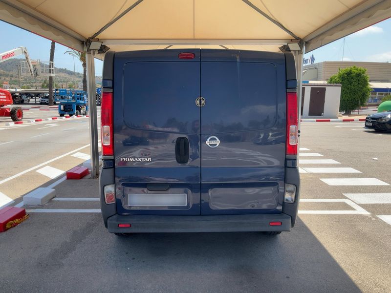 Nissan Primastar 2.0 dCi Furgón L2H2 2.9t — zdjęcie 5