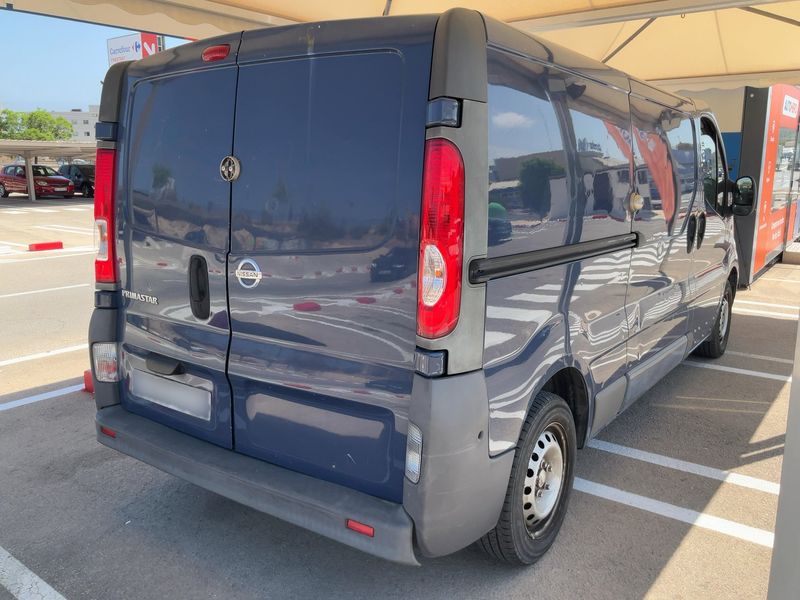 Nissan Primastar 2.0 dCi Furgón L2H2 2.9t — zdjęcie 6