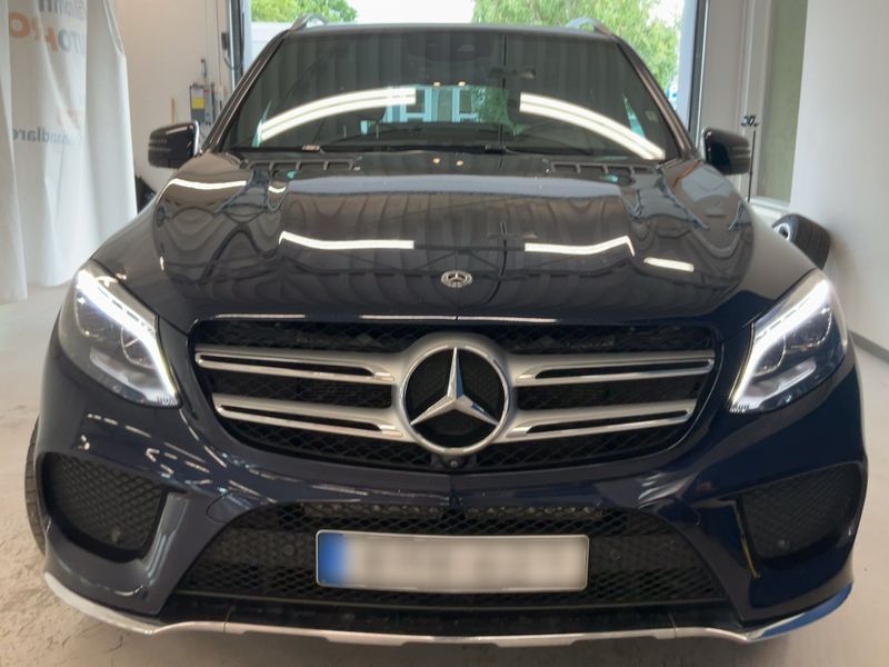 Mercedes-Benz GLE-Klasse GLE 400 4Matic AMG Line — zdjęcie 9