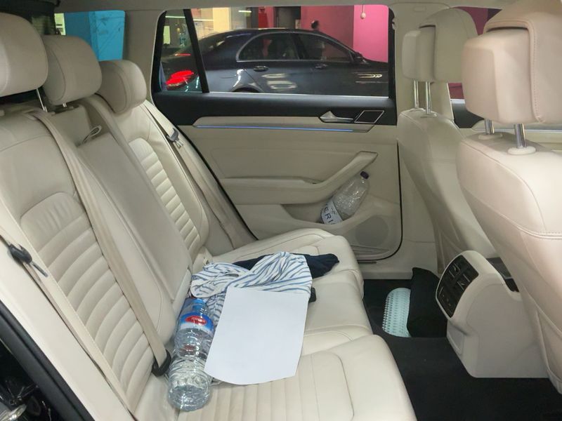 Volkswagen Passat Alltrack 2.0 TDI 4Motion BlueMotion Tech — zdjęcie 14