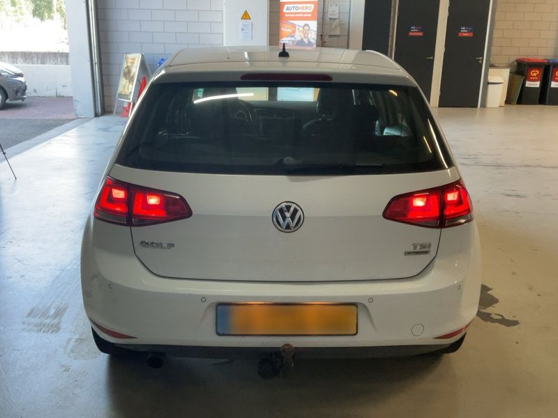 Volkswagen Golf VII 1.2 TSI Trendline BlueMotion Tech — zdjęcie 5