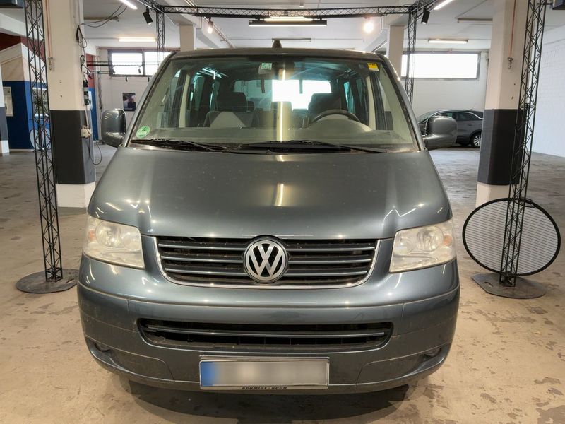 Volkswagen T5 Multivan 1.9 TDI Startline — zdjęcie 9