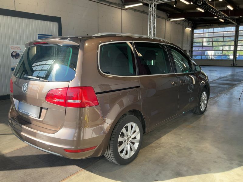 Volkswagen Sharan 2.0 TSI Highline — zdjęcie 6