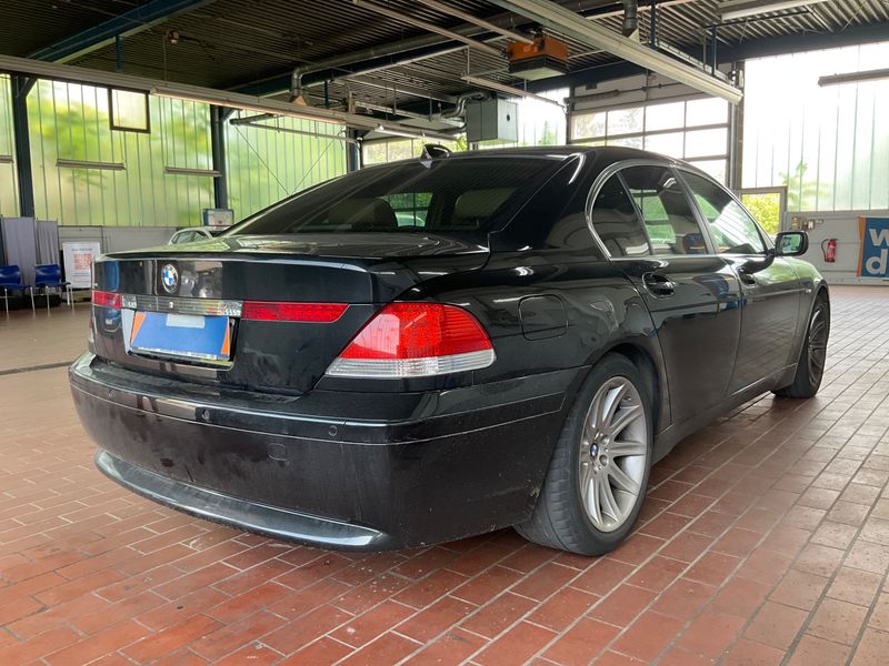 BMW 7er 730d — zdjęcie 2