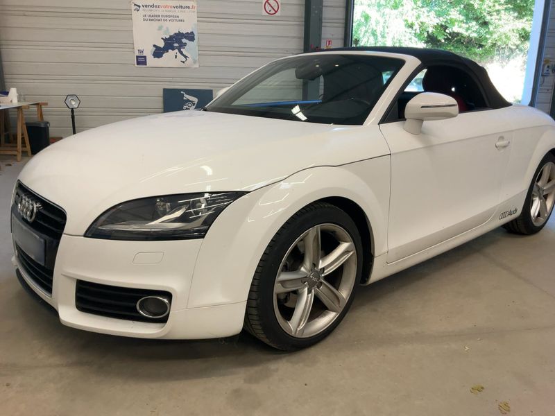 Audi TT 1.8 TFSI Roadster — zdjęcie 2