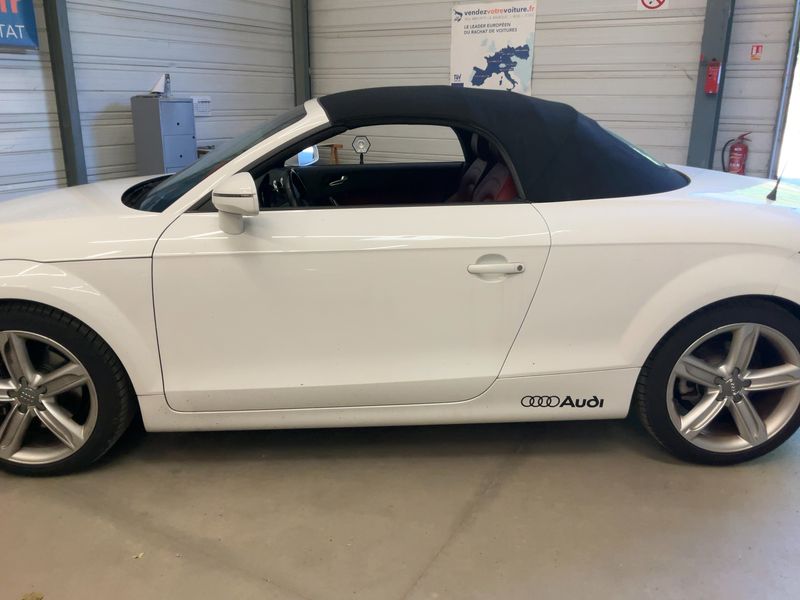Audi TT 1.8 TFSI Roadster — zdjęcie 4