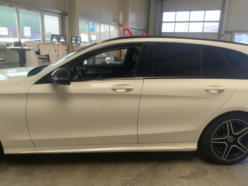 Mercedes-Benz C-Klasse C 300 Mild-Hybrid T AMG Line — zdjęcie 4