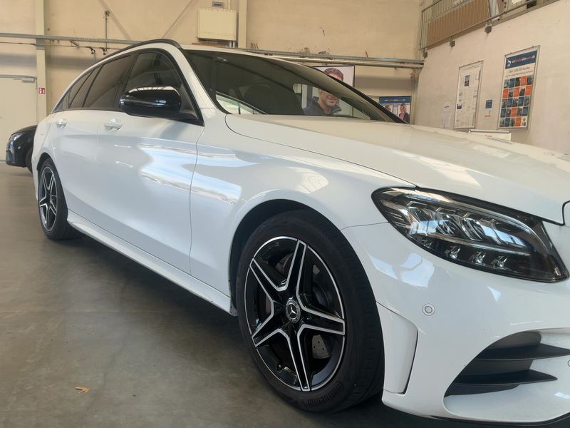 Mercedes-Benz C-Klasse C 300 Mild-Hybrid T AMG Line — zdjęcie 8