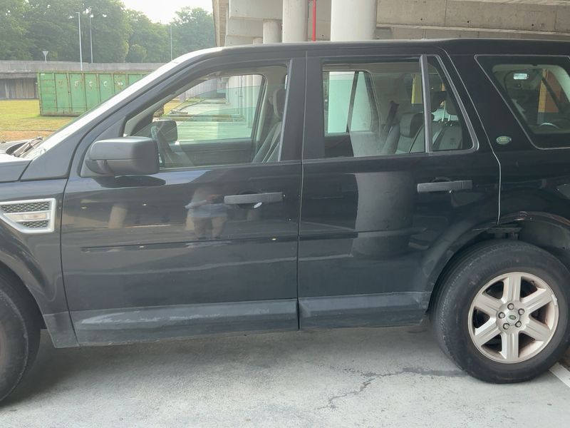 Land Rover Freelander 2.2 Td4 S — zdjęcie 4