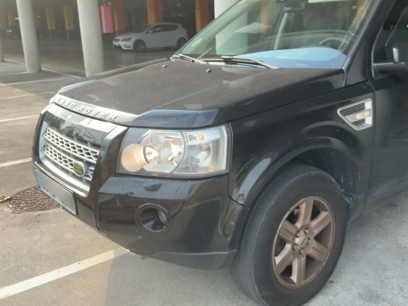 Land Rover Freelander 2.2 Td4 S — zdjęcie 2