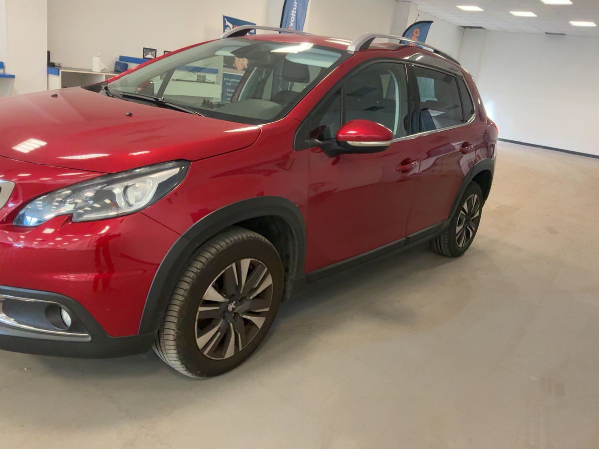 Peugeot 2008 1.2 PureTech Allure