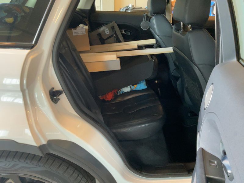 Land Rover Evoque 2.2 Td4 Pure — zdjęcie 14