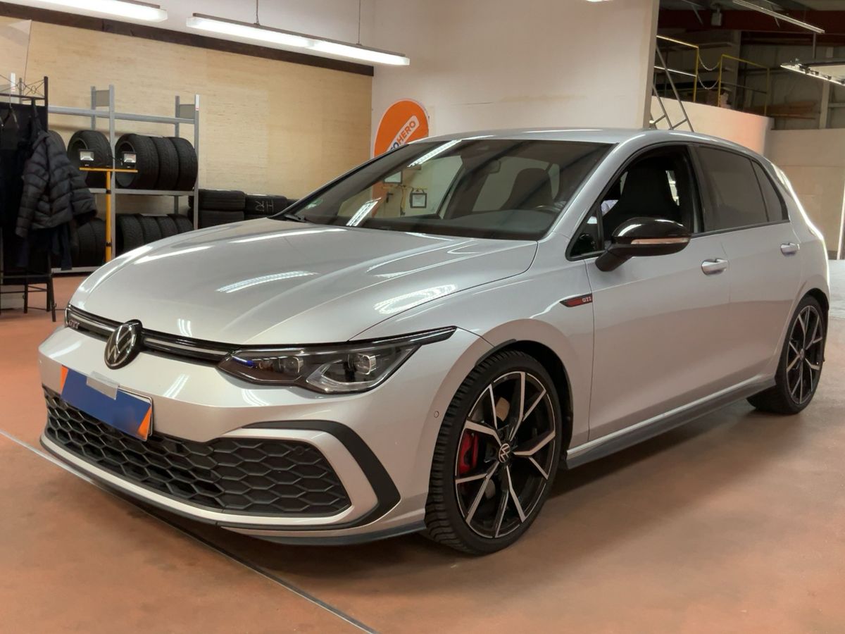 Volkswagen Golf 2023