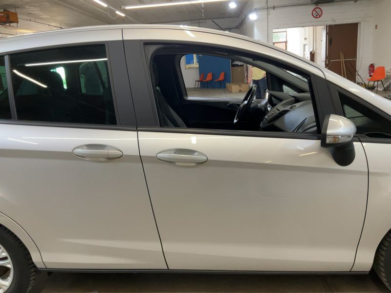 Ford B-Max 1.0 EcoBoost SYNC Edition — zdjęcie 7