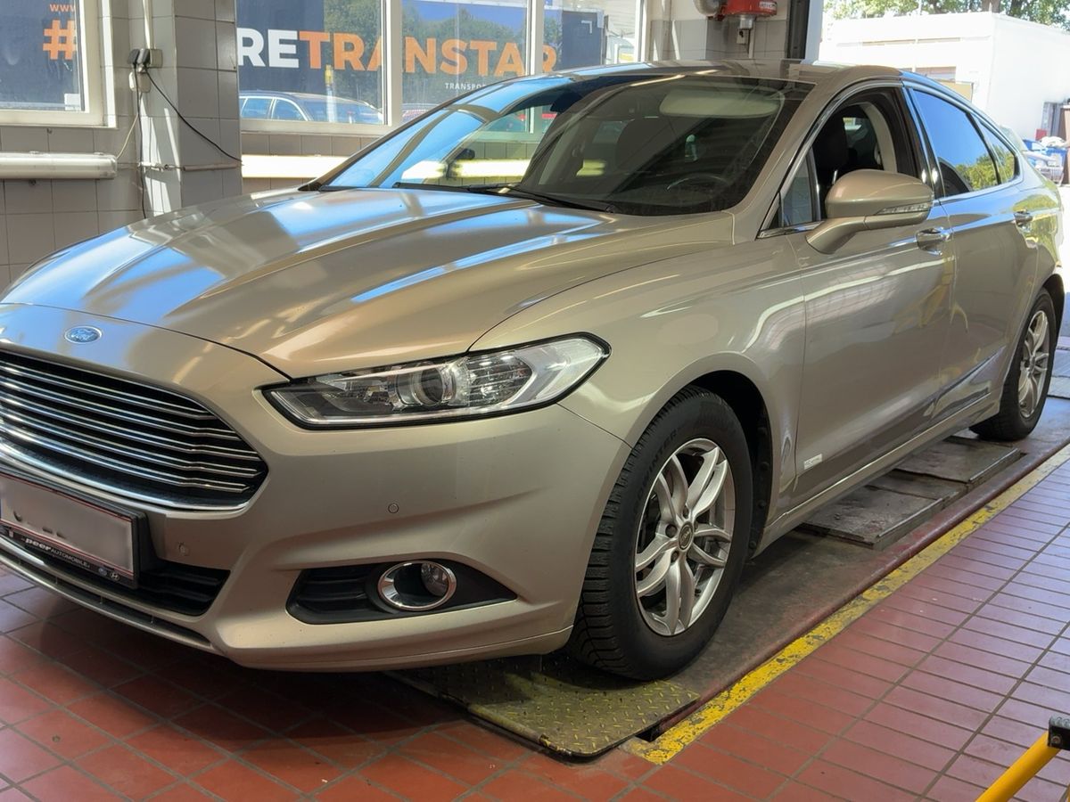 Ford Mondeo 2015