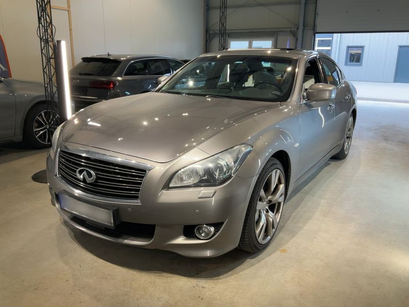Infiniti M-Serie M30d S