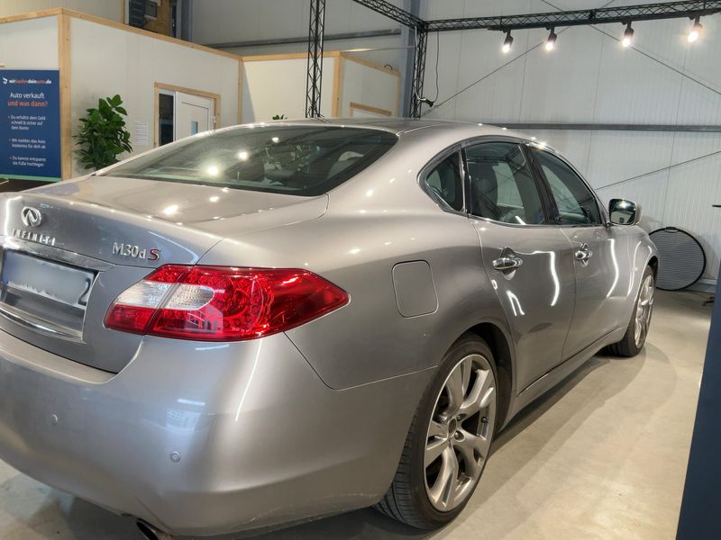 Infiniti M-Serie M30d S — zdjęcie 6