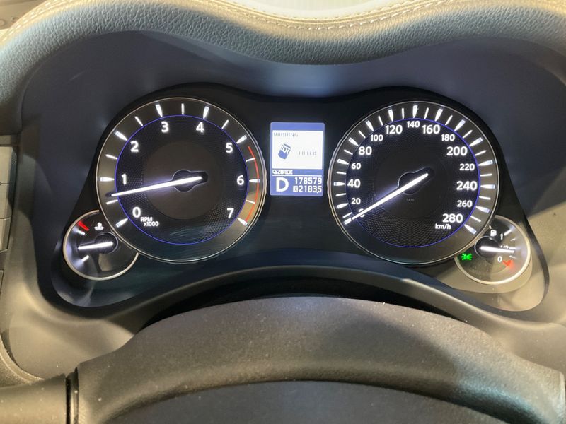 Infiniti M-Serie M30d S — zdjęcie 13