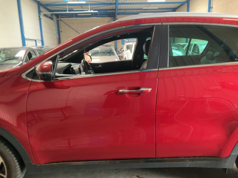 Kia Sportage 1.6 CRDi Mild-Hybrid GT Line 2WD 2019 – снимка 4