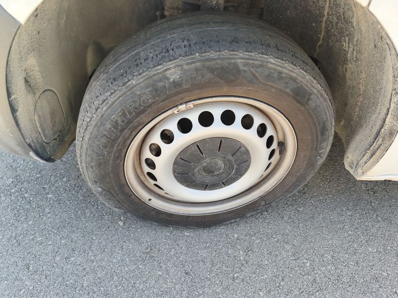 Volkswagen T6 Transporter 2.0 TDI Kasten FWD — zdjęcie 14
