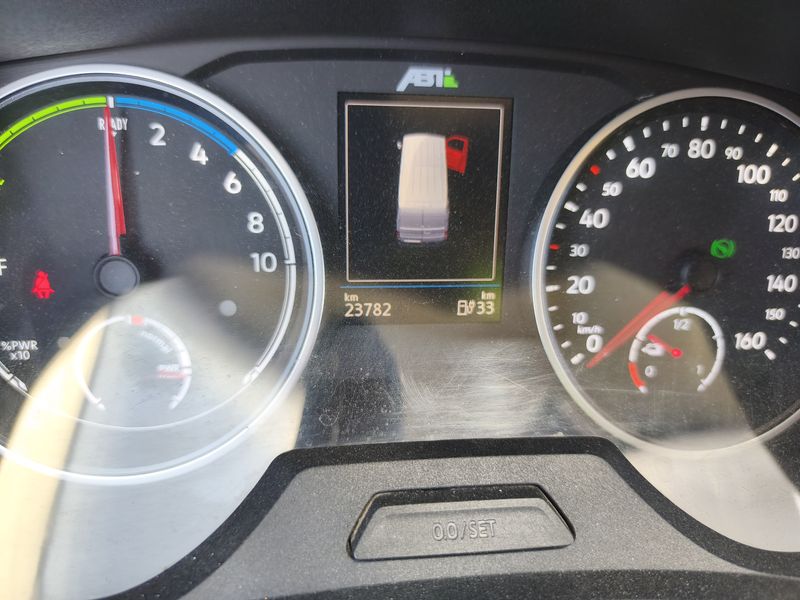 Volkswagen T6 Transporter 2.0 TDI Kasten FWD — zdjęcie 12