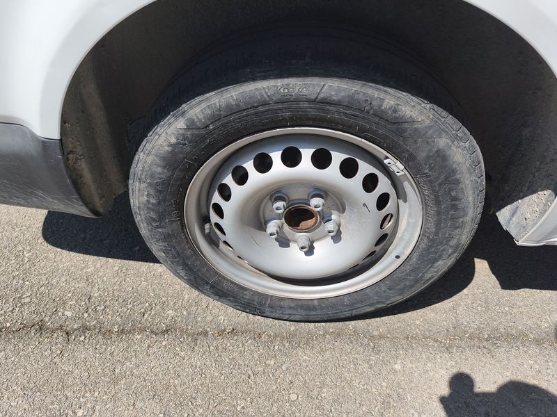 Volkswagen T6 Transporter 2.0 TDI Kasten FWD — zdjęcie 16