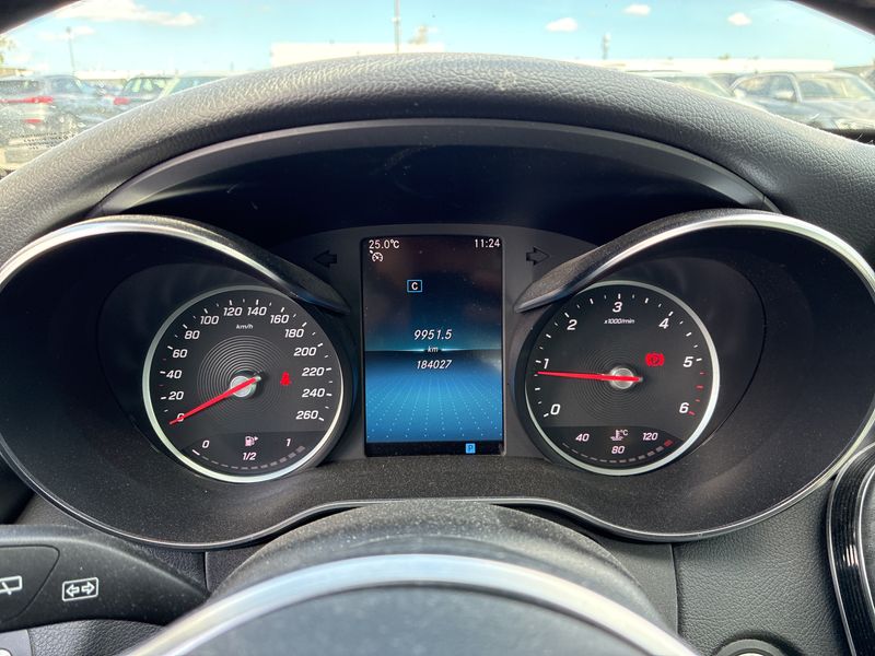 Mercedes-Benz C-Klasse C 180 d T Avantgarde 2019 – снимка 12