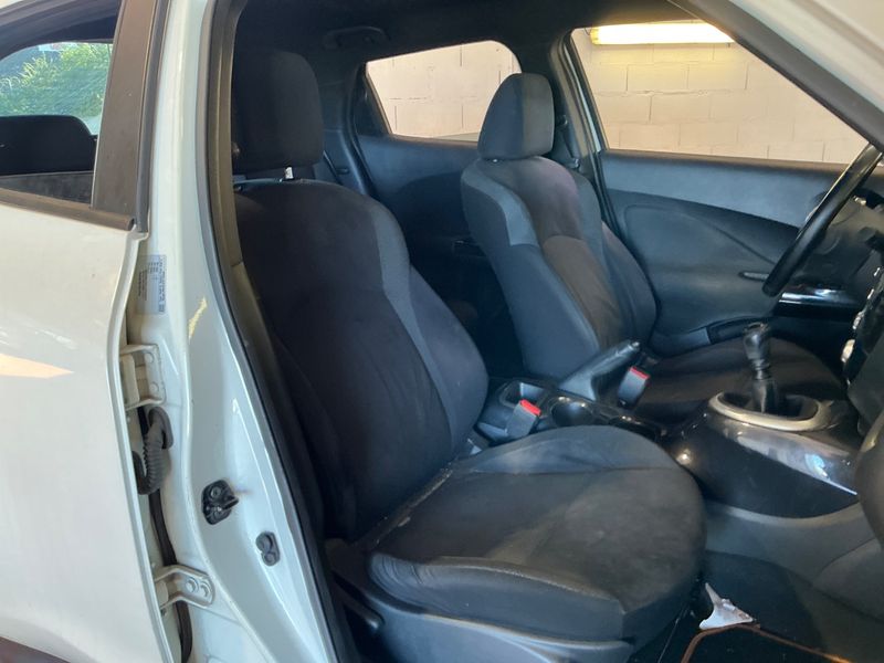 Nissan Juke 1.2 Acenta 2015 – снимка 29
