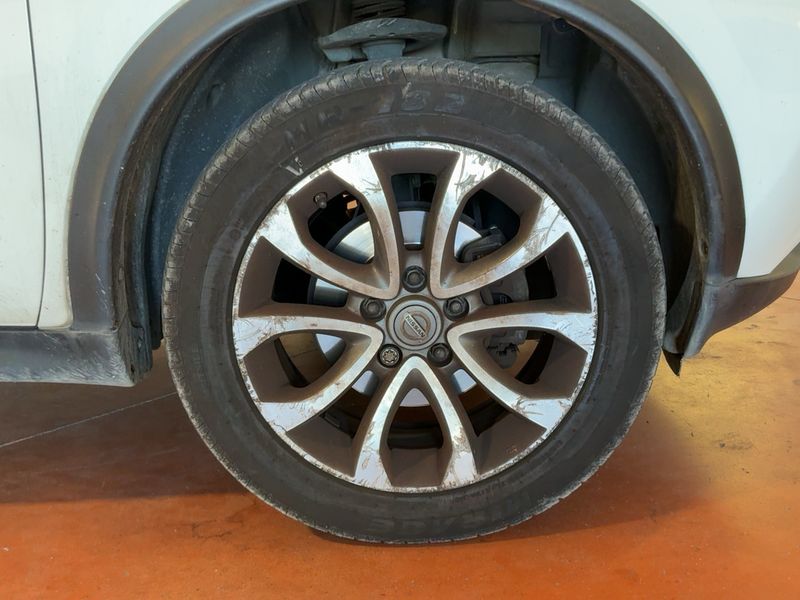 Nissan Juke 1.2 Acenta 2015 – снимка 11