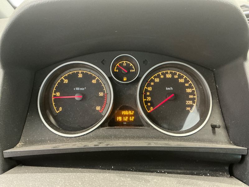 Opel Zafira 1.7 CDTI Edition "111 Jahre" — zdjęcie 4