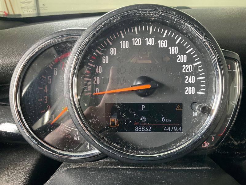 MINI Cabrio Cooper S — zdjęcie 13