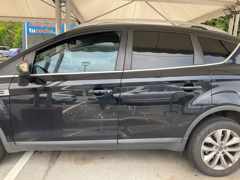 Ford Kuga 2.0 TDCi Titanium 2010 – снимка 4