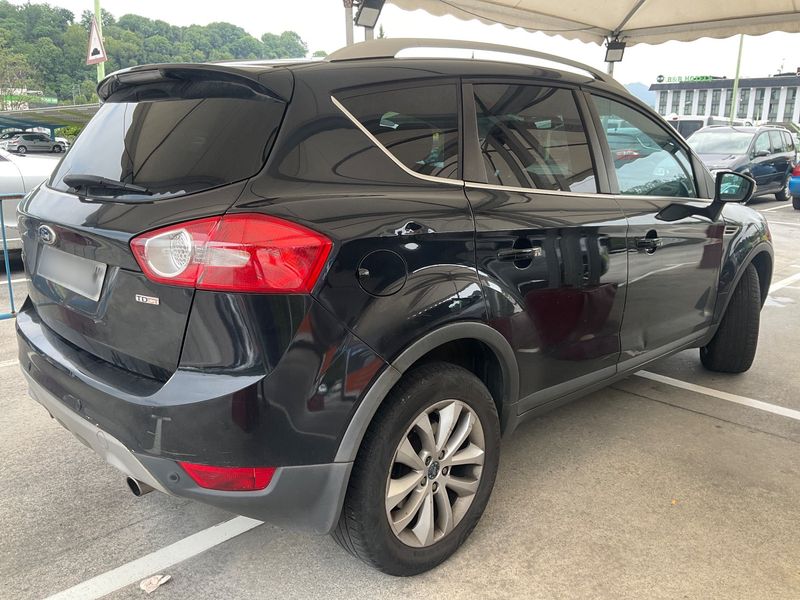 Ford Kuga 2.0 TDCi Titanium 2010 – снимка 8
