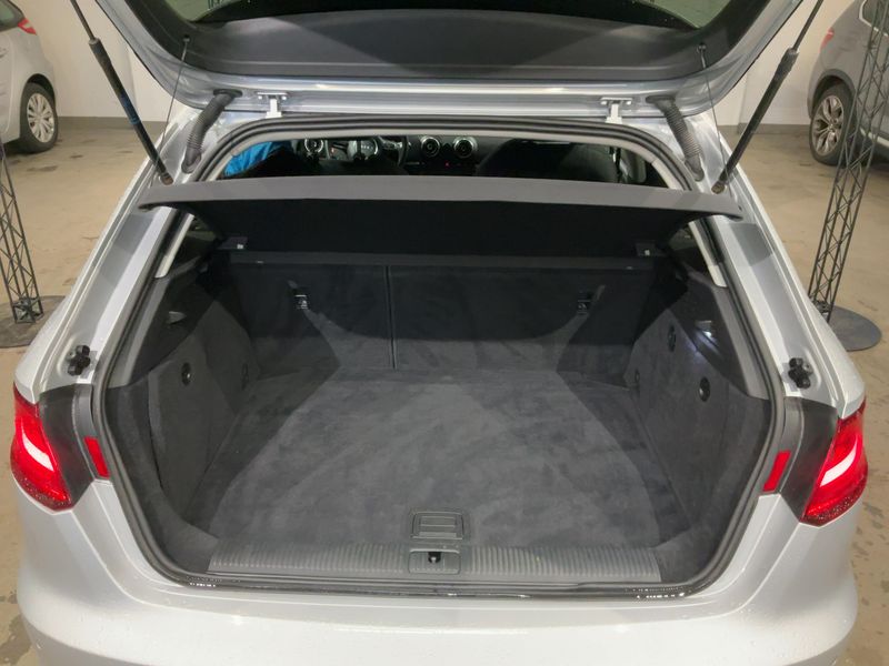 Audi A3 Sportback 2.0 TDI Ambition 2013 – снимка 15