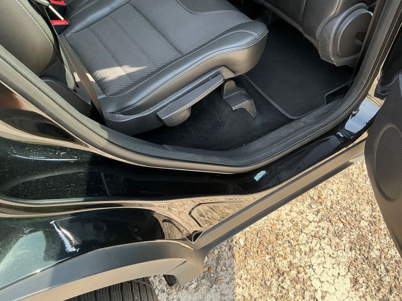 Ford Kuga 2.0 TDCi Titanium 2015 – снимка 31