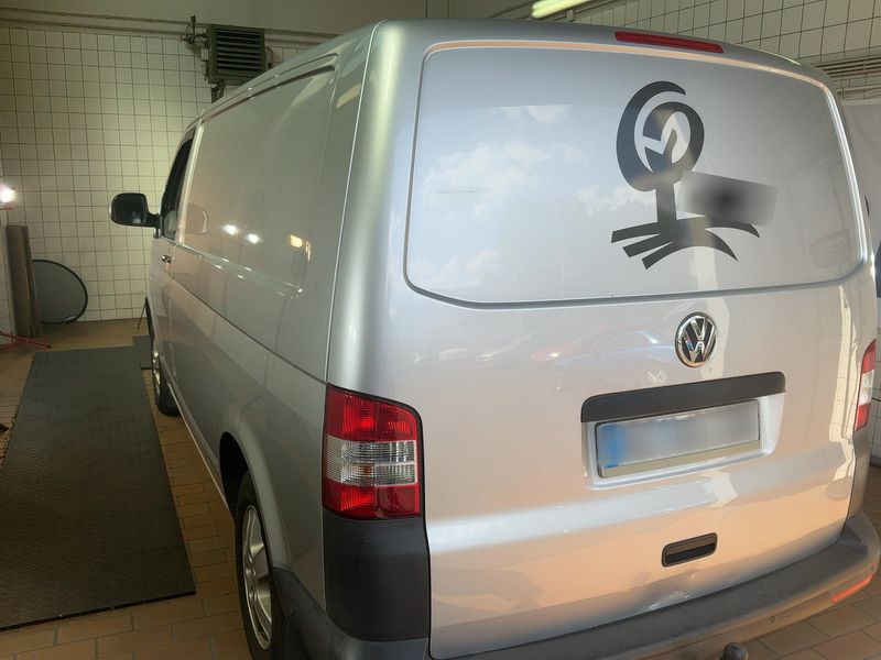 Volkswagen T5 Transporter 2.0 TDI Kasten — zdjęcie 3