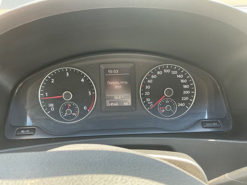 Volkswagen T5 Transporter 2.0 TDI Kasten — zdjęcie 13