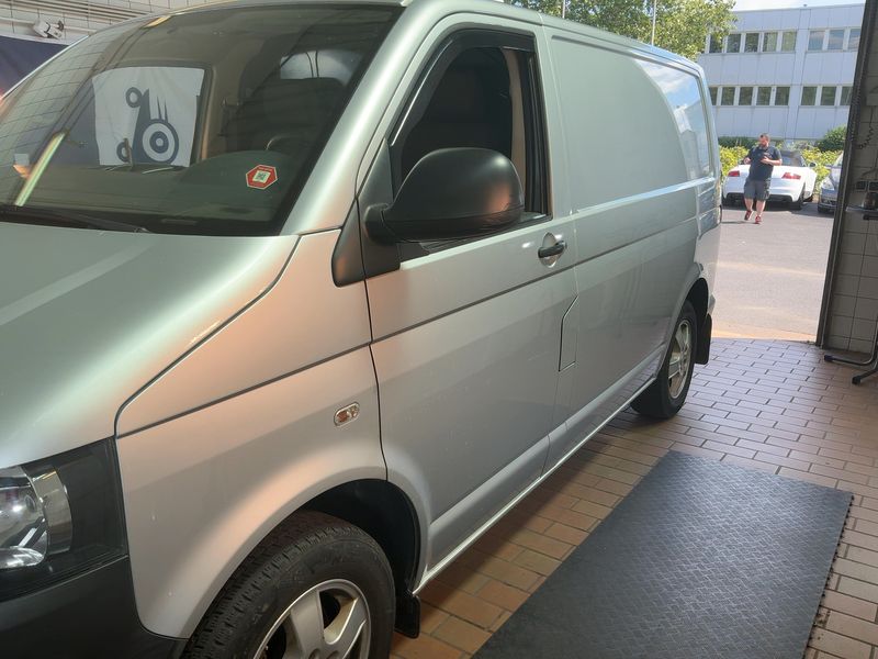 Volkswagen T5 Transporter 2.0 TDI Kasten — zdjęcie 2