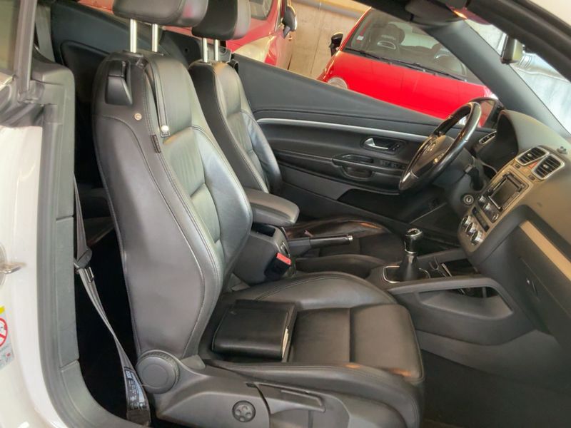 Volkswagen Eos 2.0 TDI BlueMotion Tech — zdjęcie 11