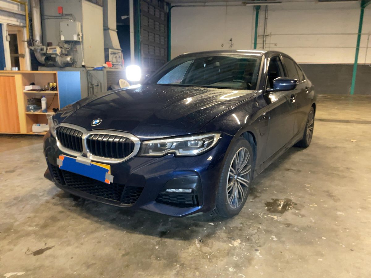 BMW 3er 330e M Sport
