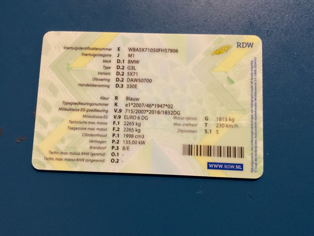 BMW 3er 330e M Sport