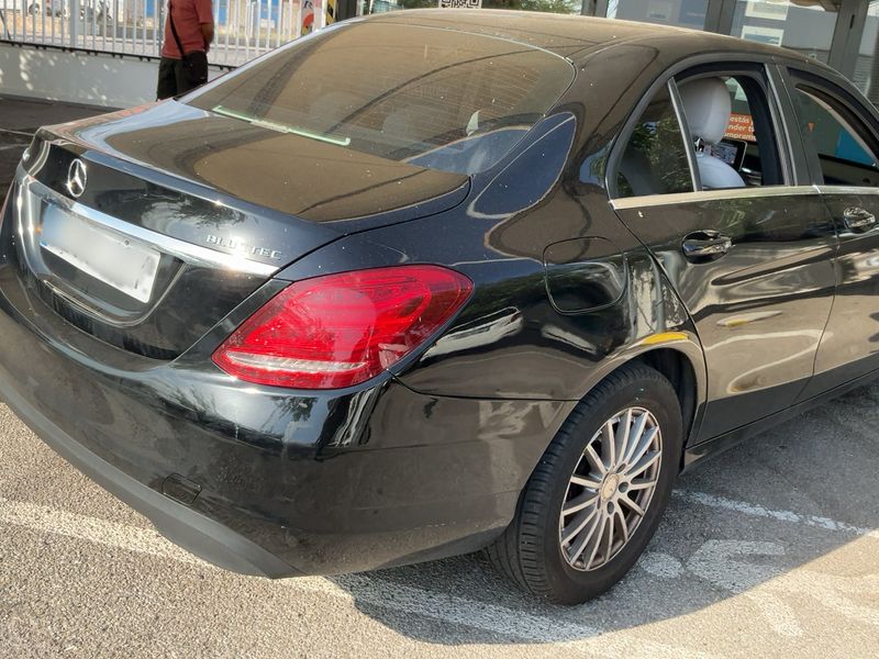 Mercedes-Benz C-Klasse C 220 d BlueTEC — zdjęcie 6