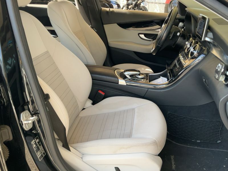 Mercedes-Benz C-Klasse C 220 d BlueTEC — zdjęcie 11