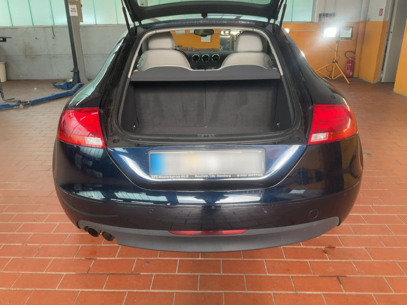 Audi TT 2.0 TFSI Coupe — zdjęcie 10